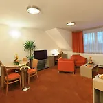 Lh Parkhotel Congress & Wellness Otel 4*