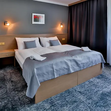 Lh Parkhotel Congress & Wellness Hluboka nad Vltavou