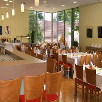 Lh Parkhotel Congress & Wellness 4*