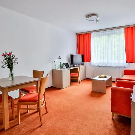 Hotel Lh Parkhotel Congress & Wellness 4*