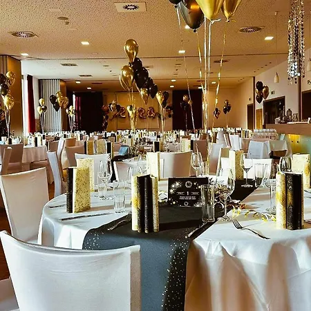 Lh Parkhotel Congress & Wellness Otel