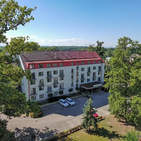 Otel Lh Parkhotel Congress & Wellness