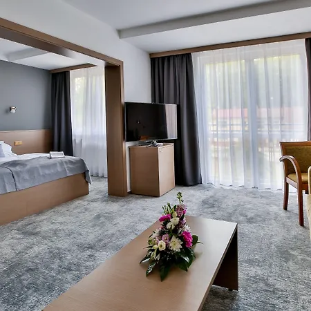Otel Lh Parkhotel Congress & Wellness