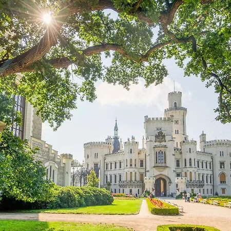 Lh Parkhotel Congress & Wellness Hluboka nad Vltavou