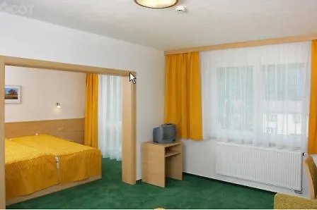Lh Parkhotel Congress & Wellness 4*