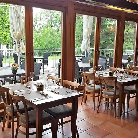 Lh Parkhotel Congress & Wellness Hotel Hluboka nad Vltavou
